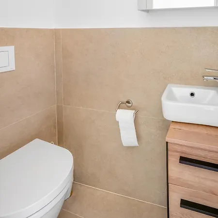 Charming Casa Piccola Draga Bašćanska
