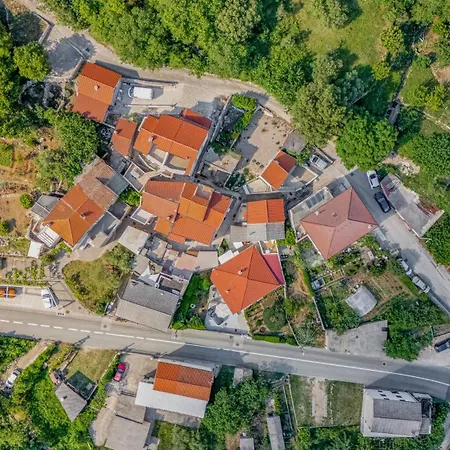Charming Casa Piccola * Draga Bašćanska